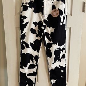 Chico's Women’s  Black and White Patterned Jeans